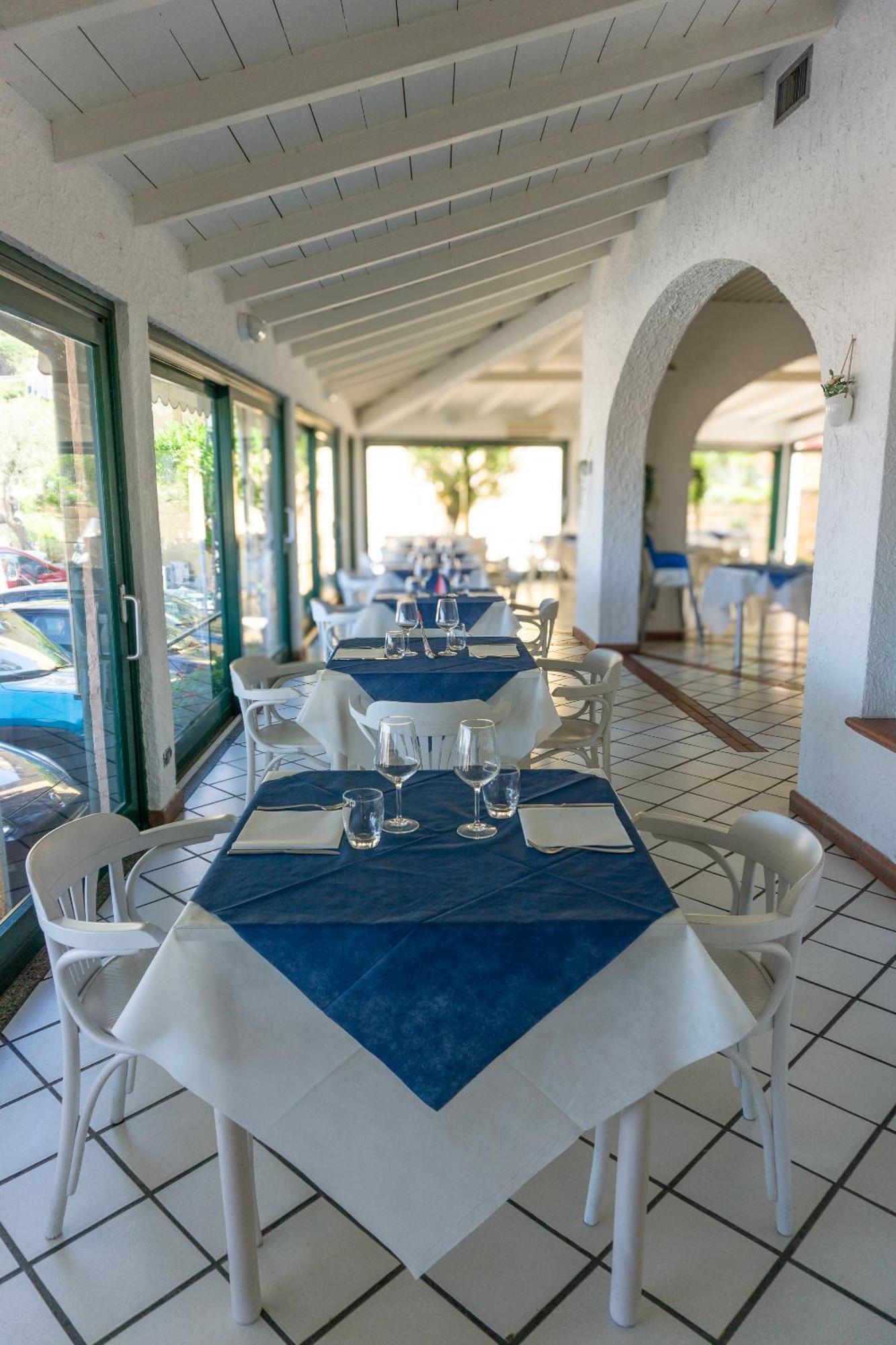 Hotel Il Perseo Chiessi Экстерьер фото